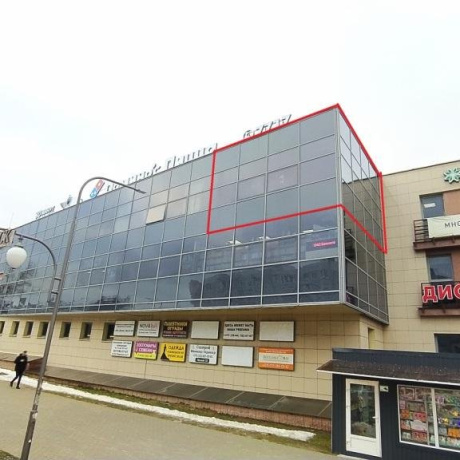 Фотография Продажа многофункционального помещения 79,9 кв.м. в ТЦ&quot;Перекрёсток&quot;. - фото 3