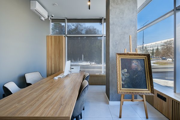 Срочно! Аренда помещения под автосалон, салон мототехники, салон  декора, керамики, светильников, мягкой и офисной мебели! - фото 9