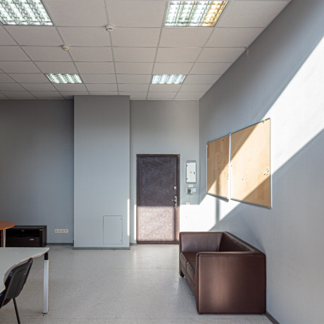 Фотография Аренда офиса  37м2 в многофункциональном офисном центре около метро Парк Челюскинцев. - фото 6