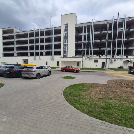 Фотография Машино-место в наземном паркинге по ул. Жуковского, 14 (район Минск-Мир) - фото 8