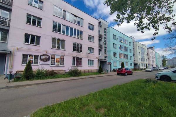 Продажа админ-торгового помещения с действующим арендатором. Готовый бизнес. - фото 2