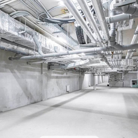 Фотография Сдаётся в аренду подвал 160 м&sup2; на проспекте Победителей, 102/А Соседи: Burger King и Додо Пицца. - фото 4