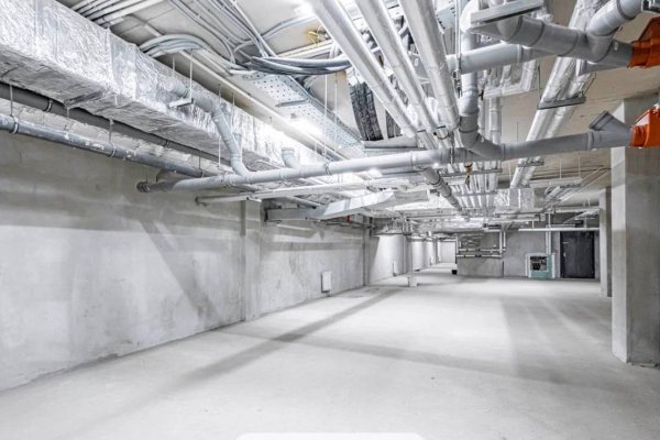 Сдаётся в аренду подвал 160 м&sup2; на проспекте Победителей, 102/А Соседи: Burger King и Додо Пицца. - фото 4