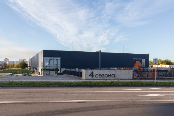 Аренда торгового помещения в ТЦ 4 сезона ул. Скрипникова, 47 - фото 1