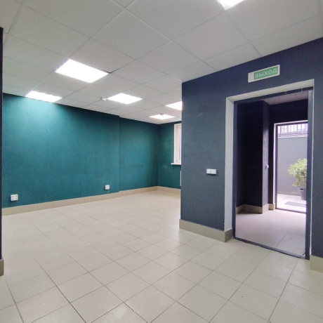Фотография Аренда помещения 40,1 кв.м. в ЖК &#039;&#039;4 Сезона&#039;&#039; - фото 4