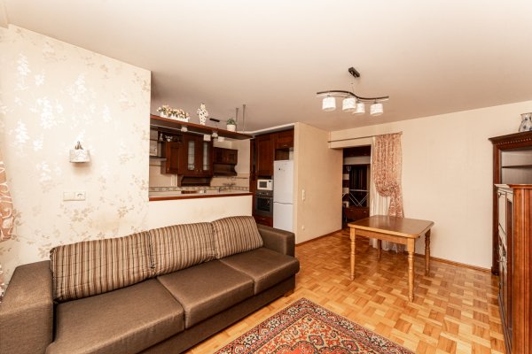 4-комнатная квартира по адресу Долгиновский тракт, 50 - фото 4