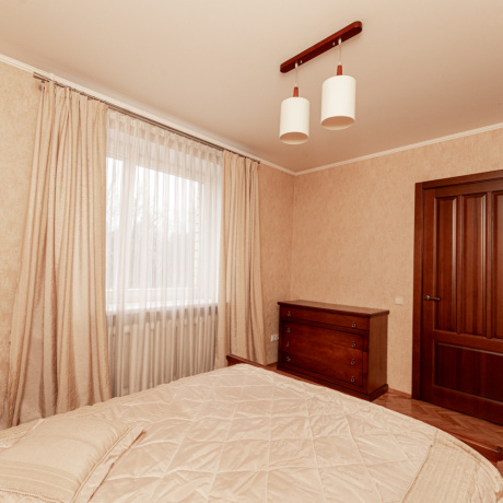 Фотография 4-комнатная квартира по адресу Долгиновский тракт, 50 - фото 8