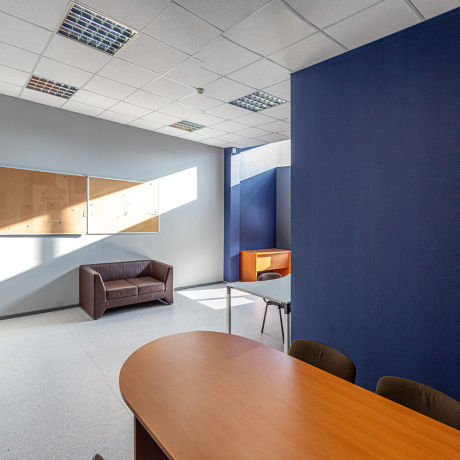 Фотография Аренда офиса  37м2 в многофункциональном офисном центре около метро Парк Челюскинцев. - фото 10