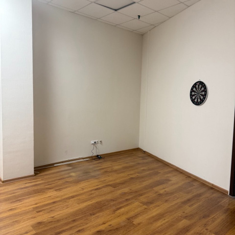 Фотография Сдаётся в аренду  помещение под офис в БЦ Европа на 4 этаже, кабинетная система. - фото 4