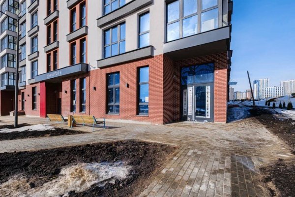 Минск-Мир / Дурмидор 7 / Савицкого 23 &mdash; сдаются 2 помещения на 1 этаже. Отдельный вход, высокий трафик. Под магазин, кафе, аптеку, бутик, офис для ваш - фото 1