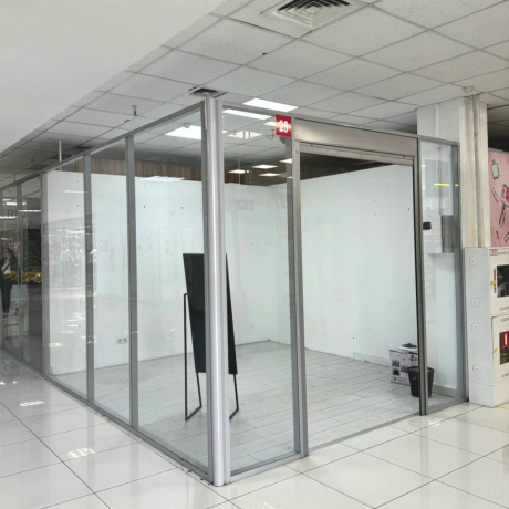 Фотография Продажа торгового помещения 12 м2 в ТЦ Немига, 3 - фото 1