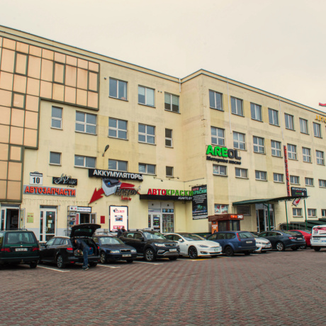 Фотография Продажа торгового помещения 16,7 кв.м. в ТЦ &laquo;Автоиндустрия&raquo;. - фото 1