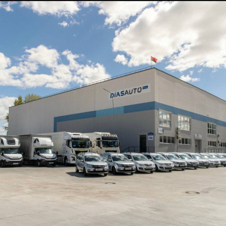 Фотография Складское помещение в аренду  2 510 м&sup2;, Октябрьский район, Курасовщина, ул. Корженевского 18Б, высота 4,5 метра с заездом фуры и рампой. - фото 1