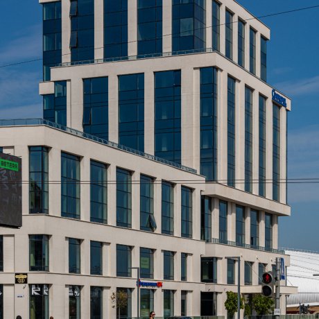 Фотография Торговые площади на 1м этаже в МК Centropol возле стадиона Динамо - 3