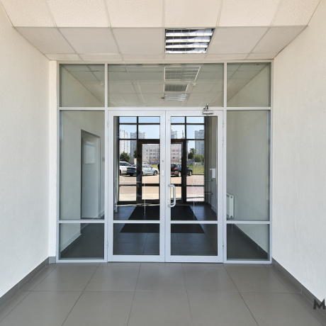 Фотография Помещение 929,9 м2 (аренда) ул Нарочанская 11 - фото 7