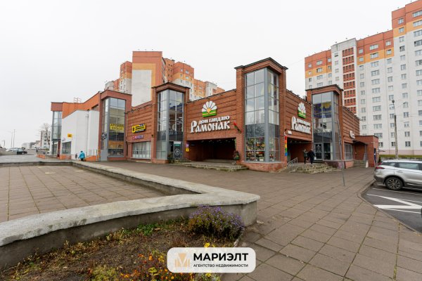 Аренда торгового помещения 640/ 1181 м2 Победителей 101 - фото 1