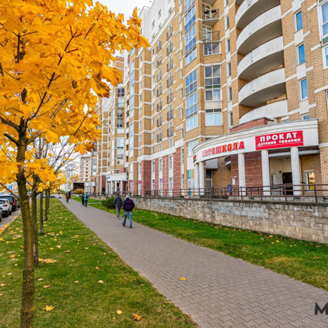 Фотография Помещение 215,2м2 (аренда) ул Притыцкого 83 - фото 1