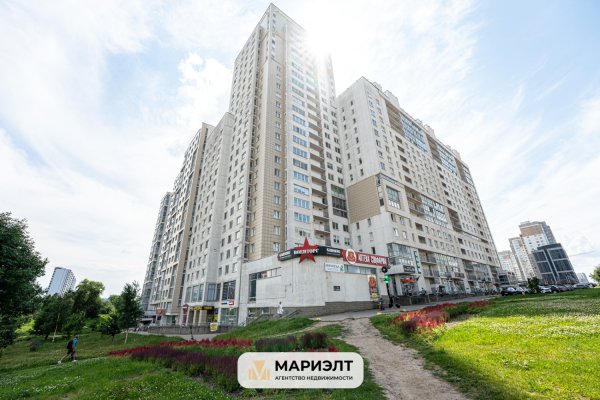Помещение 95,4м2(аренда) ул Дзержинского 11 - фото 1