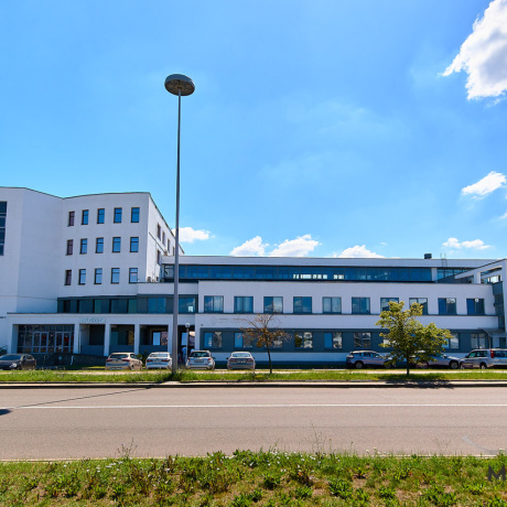 Фотография Помещение 929,9 м2 (аренда) ул Нарочанская 11 - фото 1