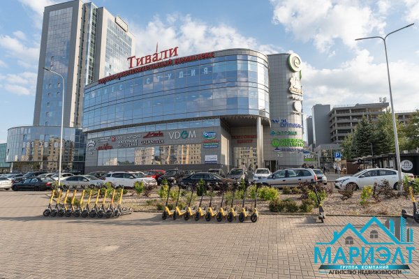 Продажа торгового помещения 53.8 м2 ул Притыцкого 29 - фото 1