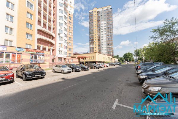 Офис 780,7м2(продажа) тр-т Сморговский 9 - фото 1