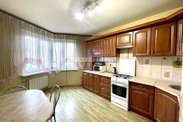 2-комнатная квартира по адресу Янки Брыля, 21 - фото 1