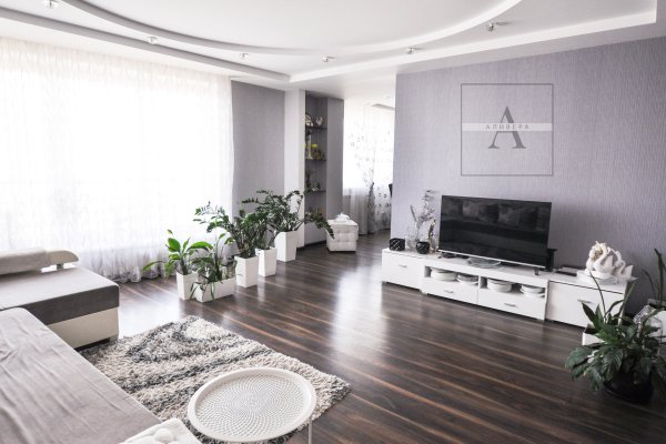 3-комнатная квартира по адресу Независимости, 168к 2 - фото 1