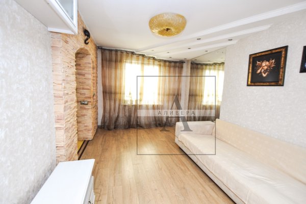 4-комнатная квартира по адресу Жуковского, 6к 1 - фото 2