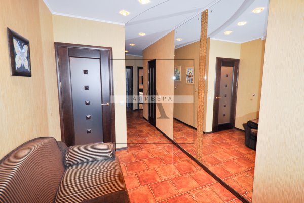 2-комнатная квартира по адресу Независимости, 168к 2 - фото 6
