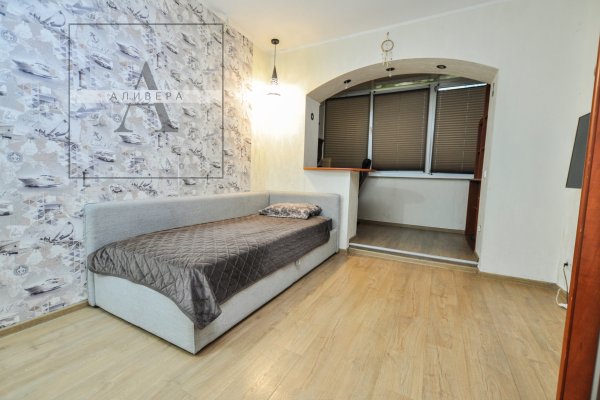 4-комнатная квартира по адресу Жуковского, 6к 1 - фото 4