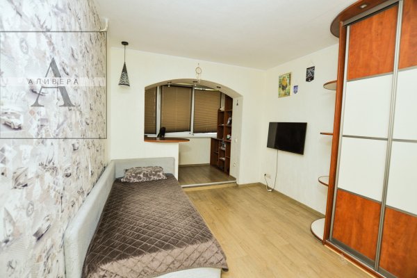 4-комнатная квартира по адресу Жуковского, 6к 1 - фото 4