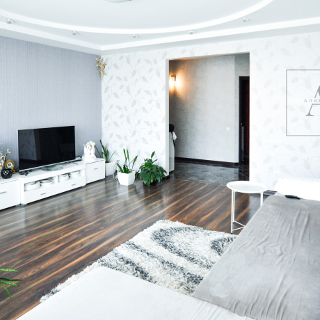 Фотография 3-комнатная квартира по адресу Независимости, 168к 2 - фото 2