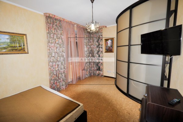 2-комнатная квартира по адресу Независимости, 168к 2 - фото 12