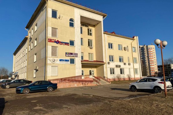 Продаются 2 маленьких помещения на первом этаже на оживленной улице  - фото 4