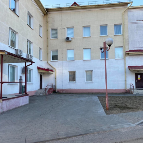 Фотография Продаются 2 маленьких помещения на первом этаже на оживленной улице  - фото 3
