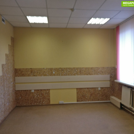 Фотография Продаются 2 маленьких помещения на первом этаже на оживленной улице  - фото 5