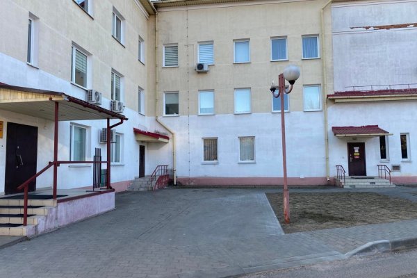 Продаются 2 маленьких помещения на первом  этаже в Минске  - фото 2