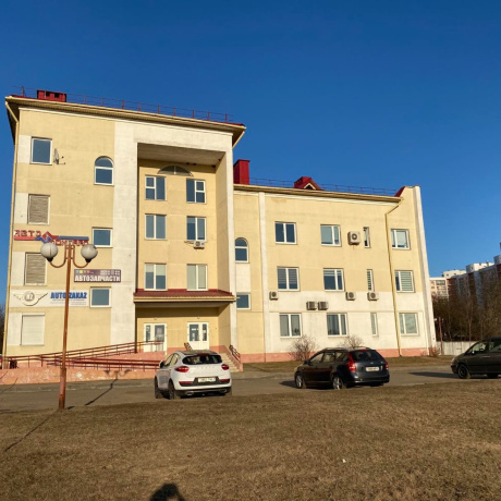 Фотография Продаются 2 маленьких помещения на первом этаже на оживленной улице  - фото 1