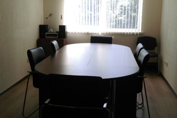 Продается офисный блок 700м, ПЕРВЫЙ ЭТАЖ, отдельный вход на ул Володько, 6 - фото 2