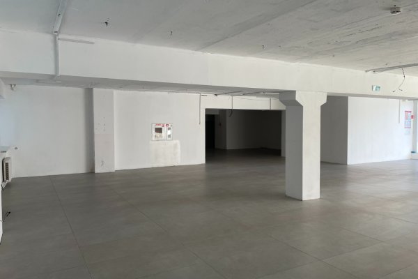 Сдается  322м, ПЕРВЫЙ ЭТАЖ, ОТДЕЛЬНЫЙ ВХОД, ул МТанка,4, метро Фрунзенская - фото 5