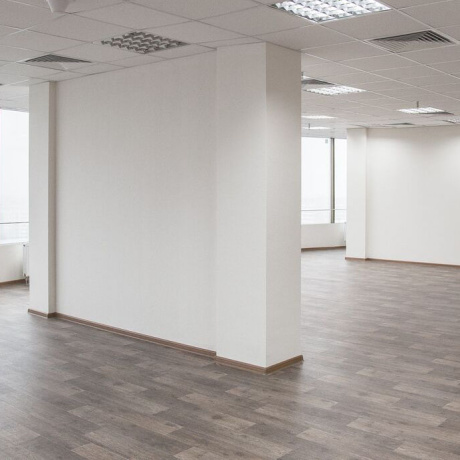 Фотография Сдается офис 200м в БЦ Титан, метро в шаговой доступности - станции - Михалово и Малиновка - фото 4