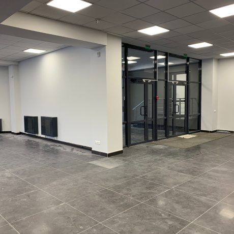 Фотография Сдается торгово-офисное помещение - 790м ПЕРВЫЙ Этаж, отдельный вход - фото 11