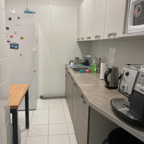 Фотография Бизнес Центр Грин метро Каменная Горка , сдается изолированный офисный блок 370м - фото 4