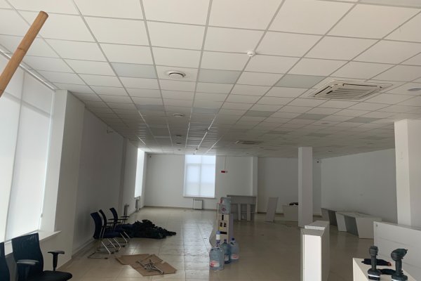 Продается 230м торговое, административное помещение, метро Могилевское  - фото 3