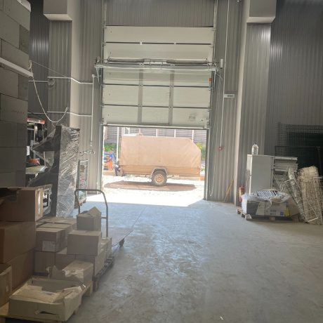 Фотография Сдается склад 400м отапливаемый , на ул. Октябрьская , метро в шаговой доступности. - фото 8