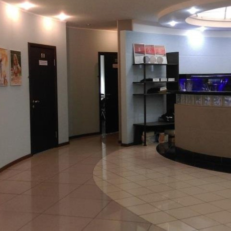 Фотография Сдается в аренду&nbsp; офисный блок 700м, ПЕРВЫЙ ЭТАЖ,  ОТДЕЛЬНЫЙ ВХОД на ул Володько,6 - фото 4