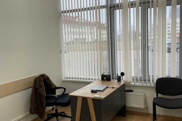 Сдается офисный блок 435м улица Нарочанская, первый этаж, отдельный вход - фото 4
