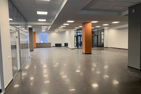 Сдается офис 300м ПЕРВЫЙ ЭТАЖ, ОТДЕЛЬНЫЙ ВХОД на ул Бирюзова в БЦ Green Plaza - фото 8