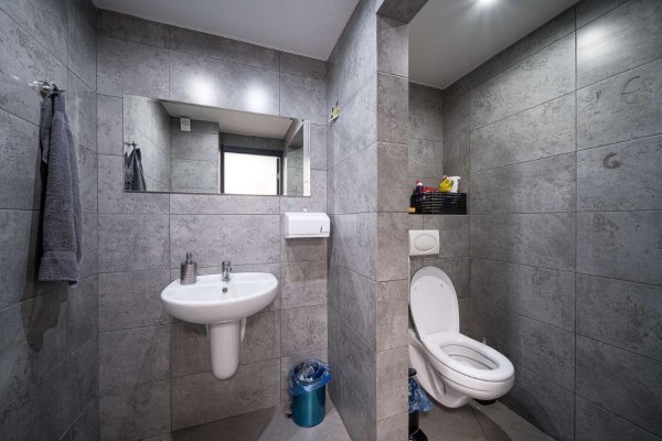 Продается офис 260м, ОТДЕЛЬНЫЙ ВХОД на проспекте Победителей-Славянский квартал - фото 4