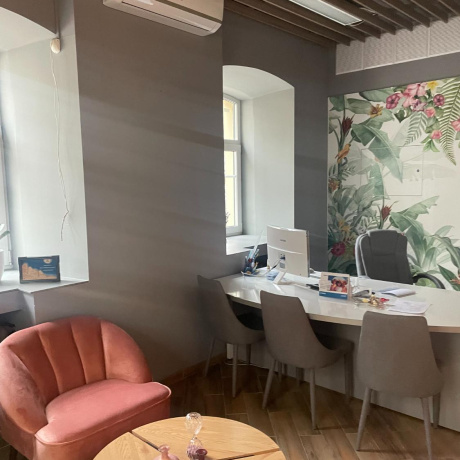 Фотография Сдается  помещение 70м в ЦЕНТРЕ на Карла Маркса , ПЕРВЫЙ ЭТАЖ, ОТДЕЛЬНЫЙ ВХОД - фото 2